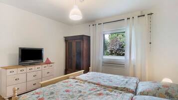 1 Schlafzimmer, Bügeleisen/Bügelbrett, WLAN