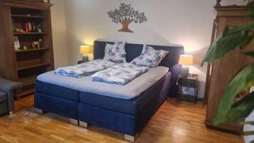 1 habitación, wifi y ropa de cama