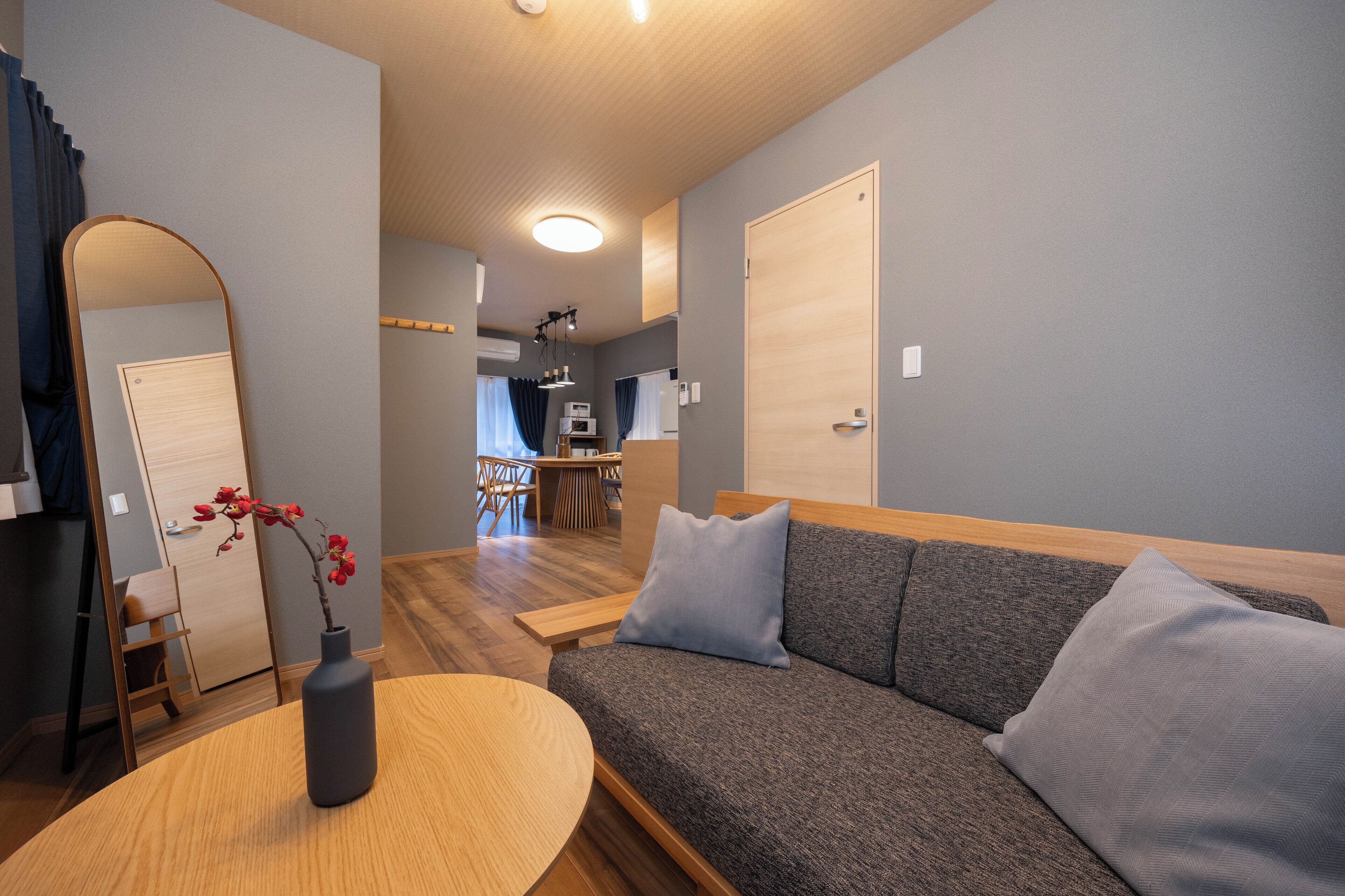 Apartment, Balcony | Living area