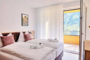 Alpenstolz 3.04 | Blackout drapes, soundproofing, free WiFi, wheelchair access - Alpenstolz Damüls Haus 3 (Damüls)