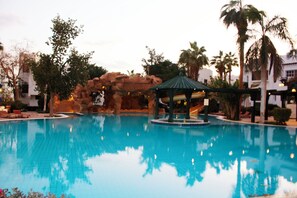 Pool - Cozy 1BR In Delta Sharm Resort , Fast WiFi + Pool (South Sinai Governorate)