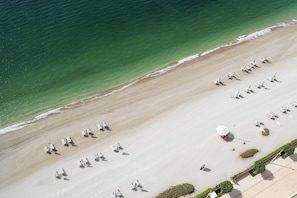 Deluxe Apartment, 2 Bedrooms, Beachside | View from room