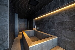 Habitación cuádruple de lujo | Baño