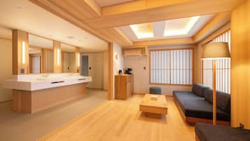 Luxury Quadruple Room | Free WiFi