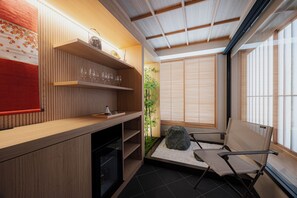 Executive Twin Room | Down duvets, free WiFi, bed sheets - soyo-ka kyoto sanjo (Kyoto)