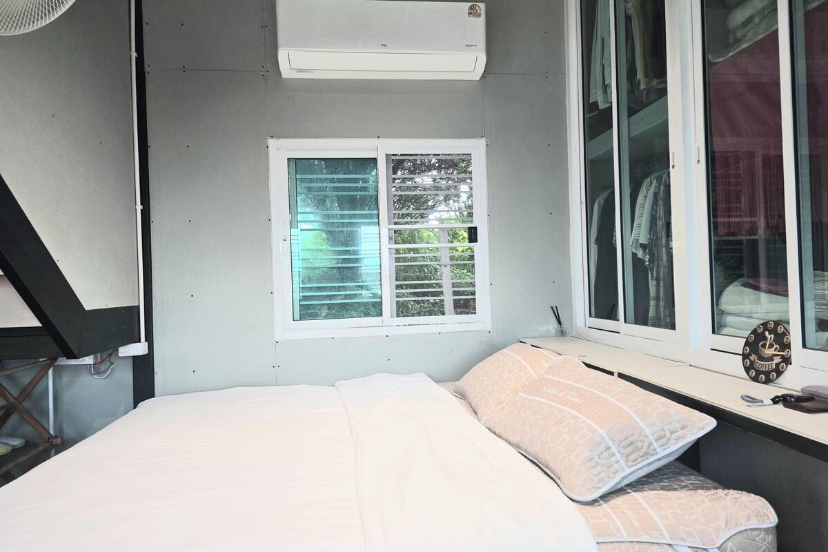 Family Studio Suite, Non Smoking, Hill View