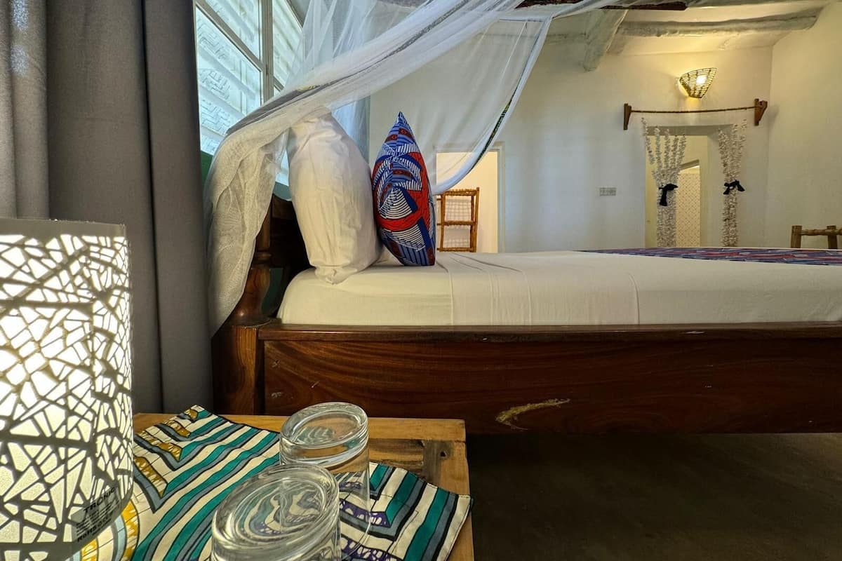 Family Bungalow, Ocean View | Blackout drapes