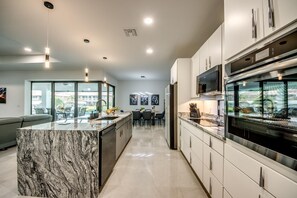 Fridge, microwave, oven, dishwasher
