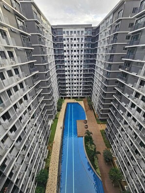 Pool - Bright , Spacious and Homey 1BR Condo Living @ SMDC Shore 3 Tower 1 (Pasay City)