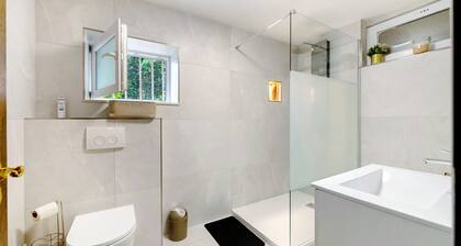 Apartment 'Green House' mit privater Terrasse, privatem Garten und WLAN