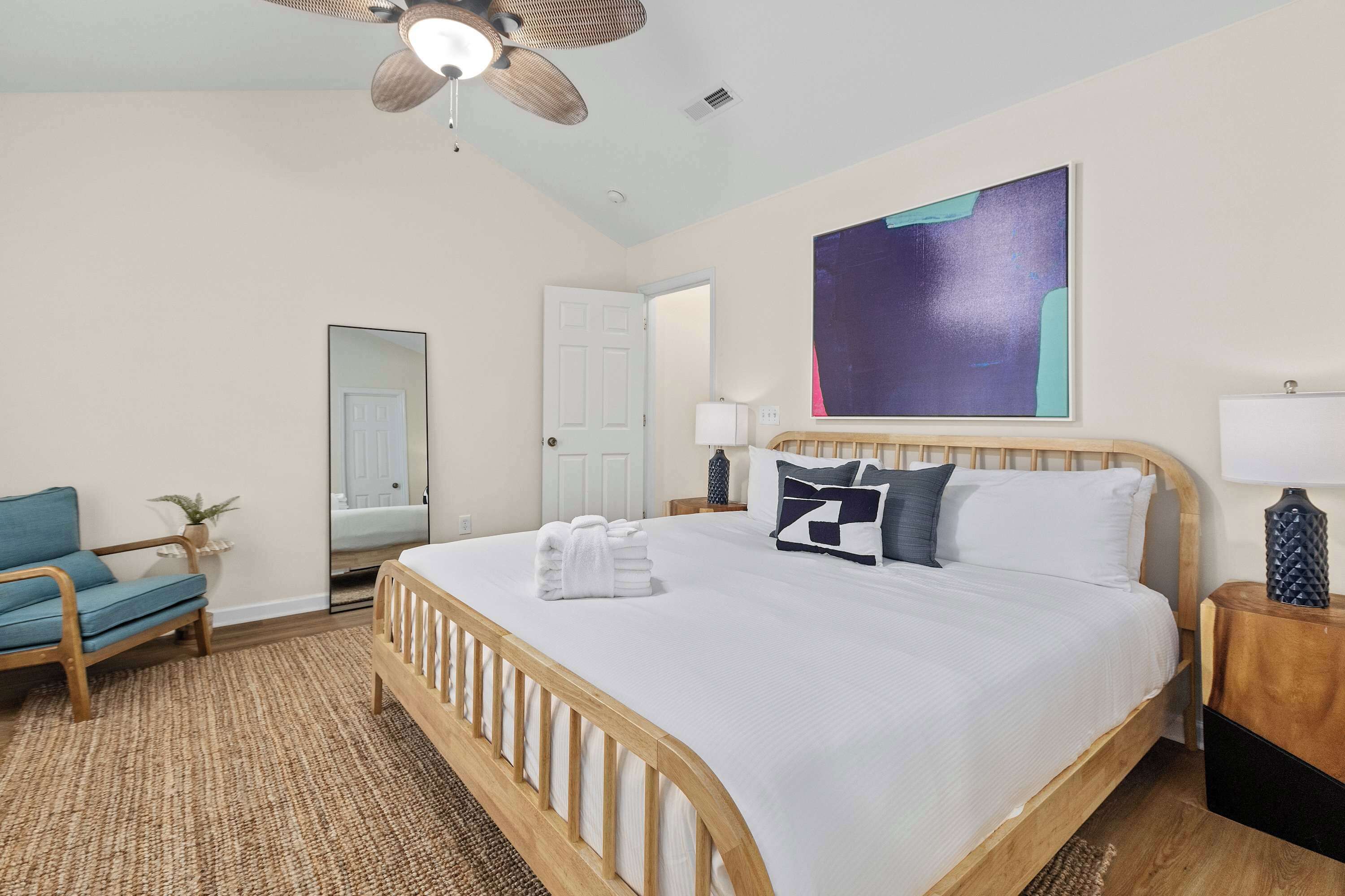 2 dormitorios, tabla de planchar con plancha, cuna de viaje y wifi