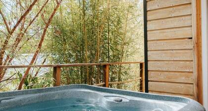 Chalet avec Jacuzzi et Terrasse Ă Bormes-les-Mimosas