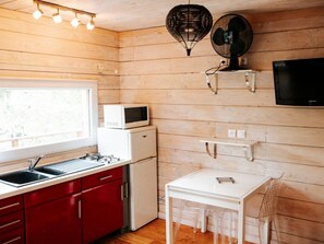 Microwave, coffee/tea maker