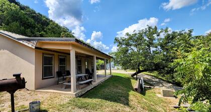 Romantic Frio Getaway