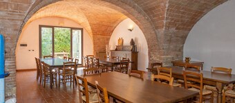 Lavanda Apartment with Shared Pool and Garden
