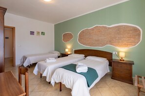 2 chambres, draps fournis