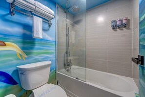 Shower, towels