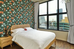 Cobertura | Frigobar, cofres nos quartos, individualmente decorados