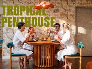 Tropical Penthouse | Minibar, in-room safe, individually decorated, individually furnished - 5loft Anti-Hotel, Silom, Bangkok (Bangkok)