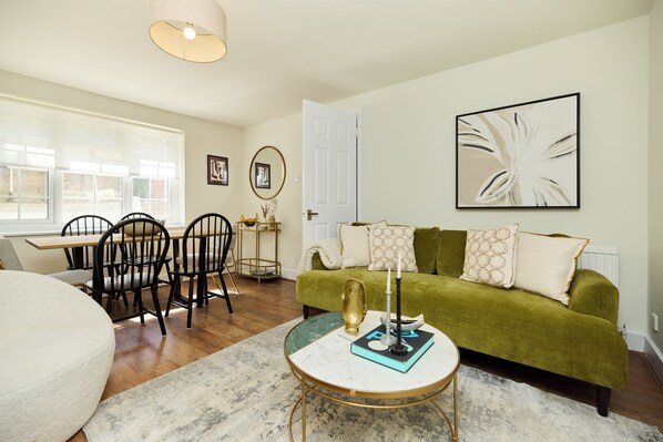 Apartment | Living area