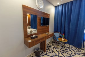 In-room safe, blackout curtains, free WiFi