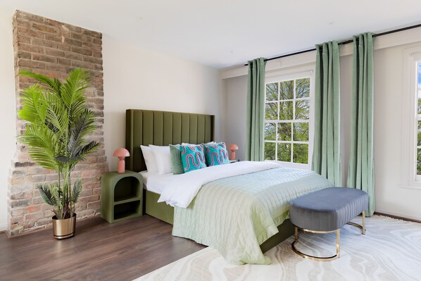 4 Schlafzimmer, Bügeleisen/Bügelbrett, Reisekinderbett, kostenloses WLAN