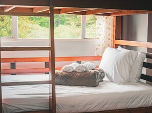 Room, 1 Bedroom | 1 bedroom - Room-premium Condo at Albergo, Baguio- U (Baguio)