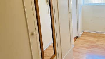 Shared Dormitory, 1 Bedroom, Smoking, Balcony | Interior