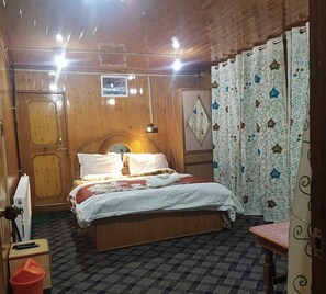 Phòng đôi Deluxe, quang cảnh núi