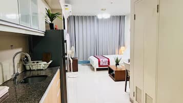 1 bedroom, iron/ironing board, WiFi, bed sheets