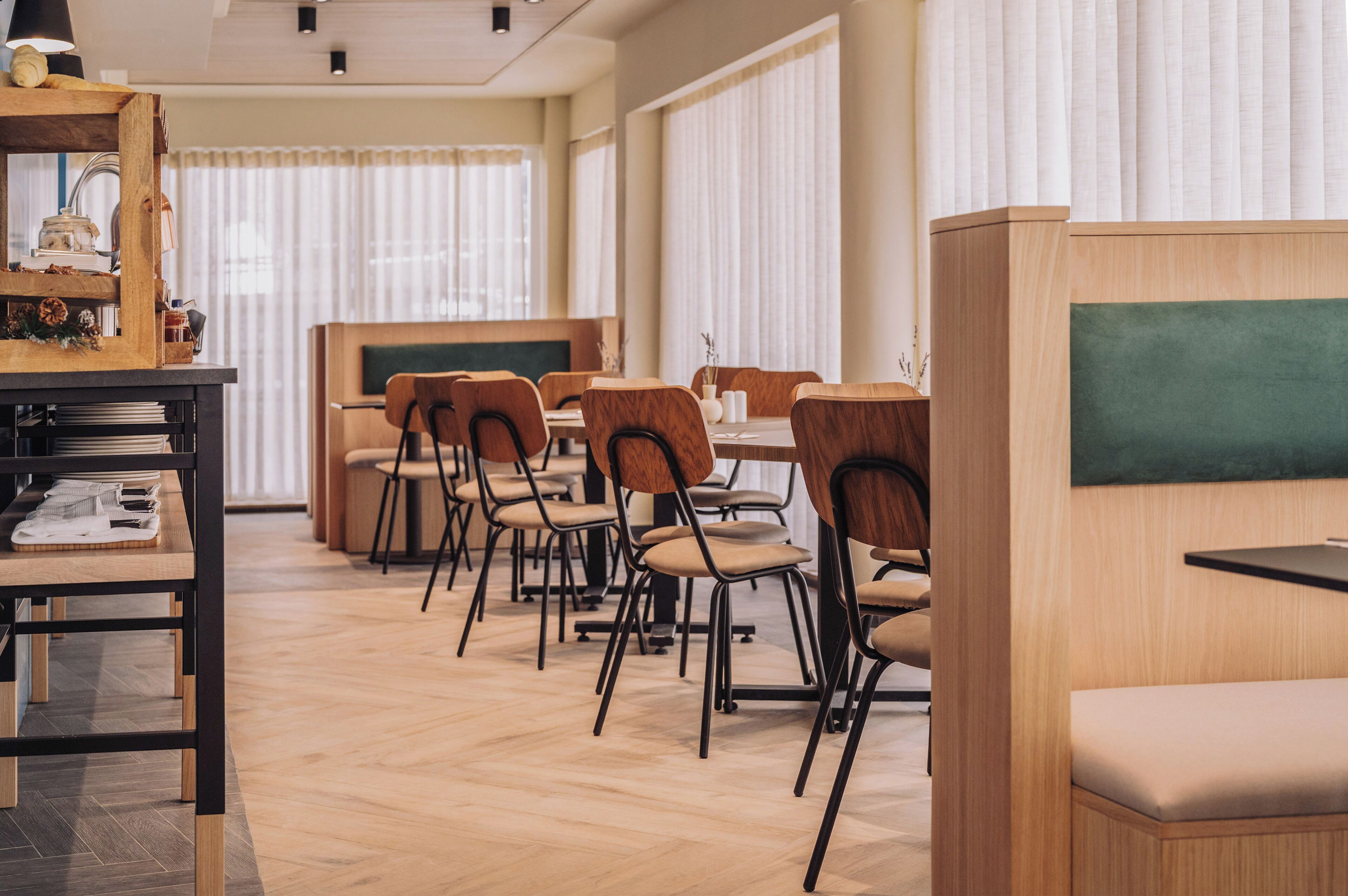 Café da manhã com buffet todos os dias mediante uma taxa