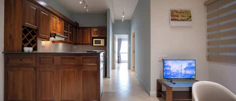 Superior Apartment, 2 Bedrooms, City View | Living area