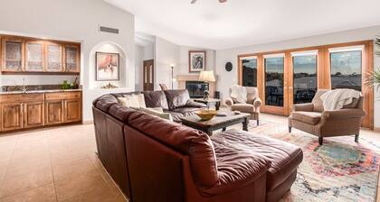 Luxury, Amazing City Views, One Story, Htd Pool, Near Hiking/Biking & Golf