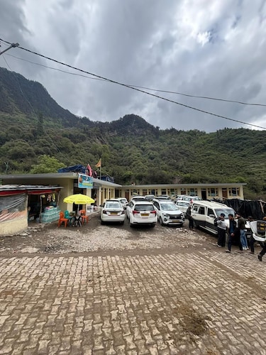 AP Residency Yamunotri 