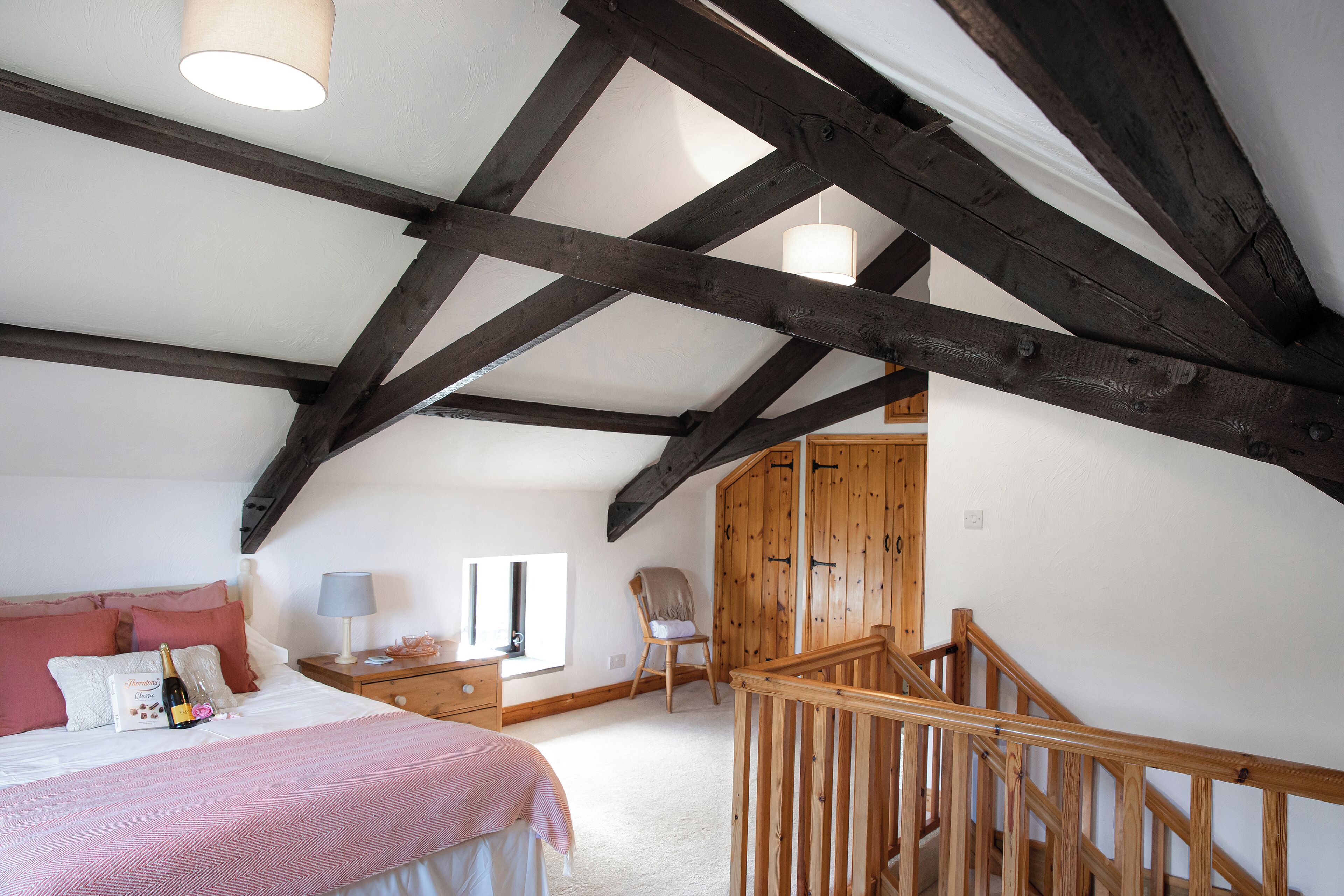Cottage Deluxe, patio, vista mare | Ferro/asse da stiro, Wi-Fi gratuito