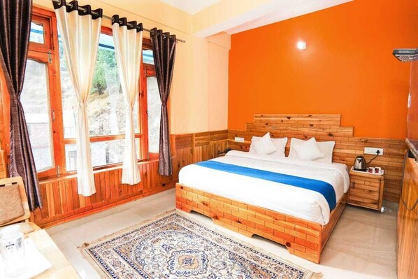 Deluxe Double Room, City View