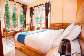 Deluxe Double Room, City View