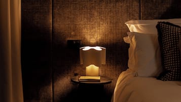 One-Bedroom Premium Apartment | Una cassaforte in camera, ferro/asse da stiro, Wi-Fi gratuito