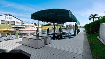 Villa | 3 bedrooms, Internet