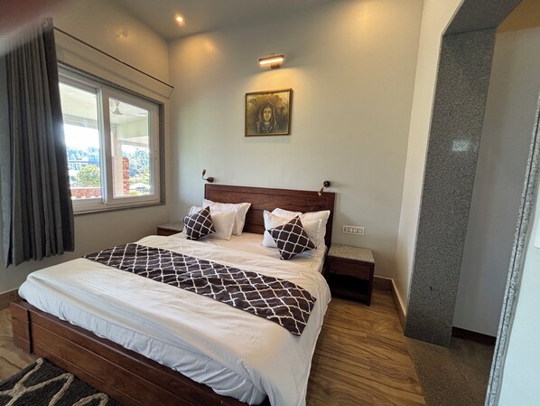 Cottage Rooms | Free WiFi, bed sheets