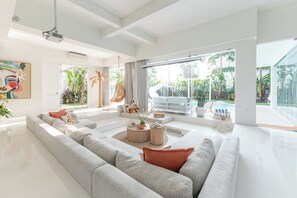 Living area - Villa Luja by GORO (Canggu)