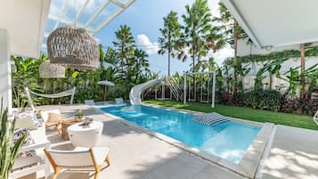 Piscina externa
