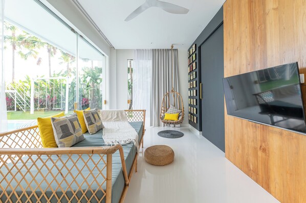 In-room safe, iron/ironing board, free WiFi