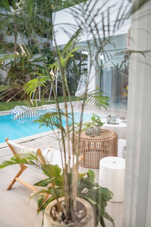 Outdoor pool - Villa Luja by GORO (Canggu)