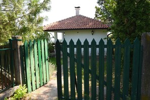 Enceinte de lâhĂ©bergement