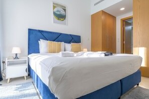 1 bedroom, Internet - Peaceful 1-bedroom Apartment for 4 in Downtown (Dubai)