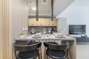 House - Amazing Studio Apartment in Frankfurt Sports City (Dubai)