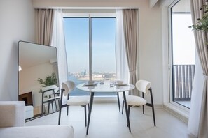 Apartment - Astonishing 1 BR Apartment in Creek Harbour (Dubai)