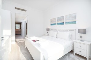 Apartment - Modern 1BR Haven for 3 in Palm Jumeirah (Dubai)