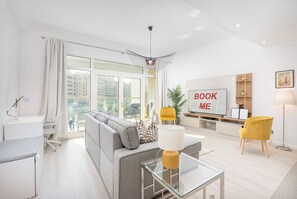 Apartment | 1 bedroom - Modern 1BR Haven for 3 in Palm Jumeirah (Dubai)